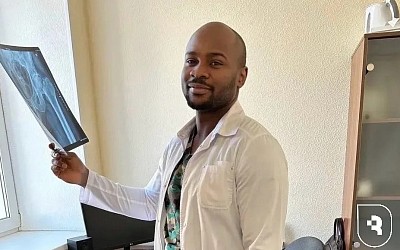 Саратовские врачи применили эволюционную методику замены сустава