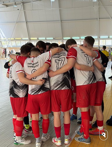 Будущие медики начали борьбу за звание сильнейших