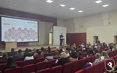 Школьники Энгельса узнали о возможностях поступления в СГМУ 