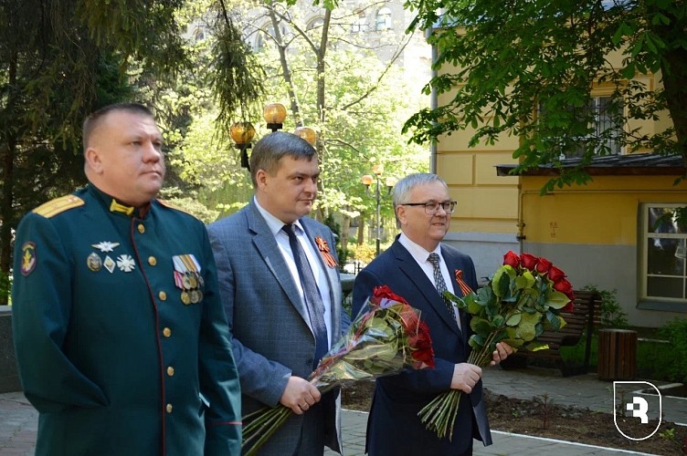 На территории Университетского городка прошел торжественный митинг, посвященный Дню Победы