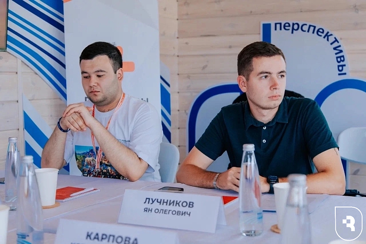 Председатель ОСО СГМУ Ян Лучников принял участие в совещании с представителями руководства молодежных советов в сфере здравоохранения